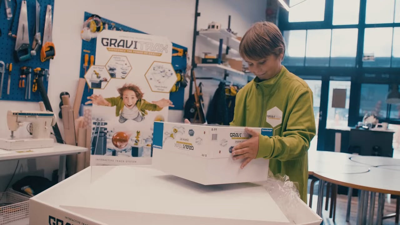 GraviTrax komplekti avamine - kuuliraja mängu paki avamine
