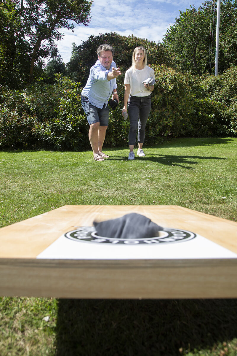 Bex Cornhole oakoti viskemäng: pro - kandekotiga 519-500