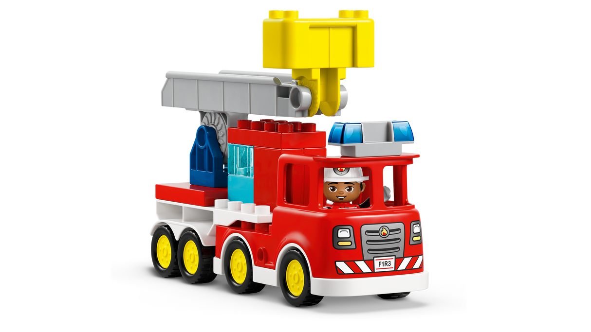 LEGO DUPLO Tuletõrjeauto vooliku ja tuletõrjujaga 10473L