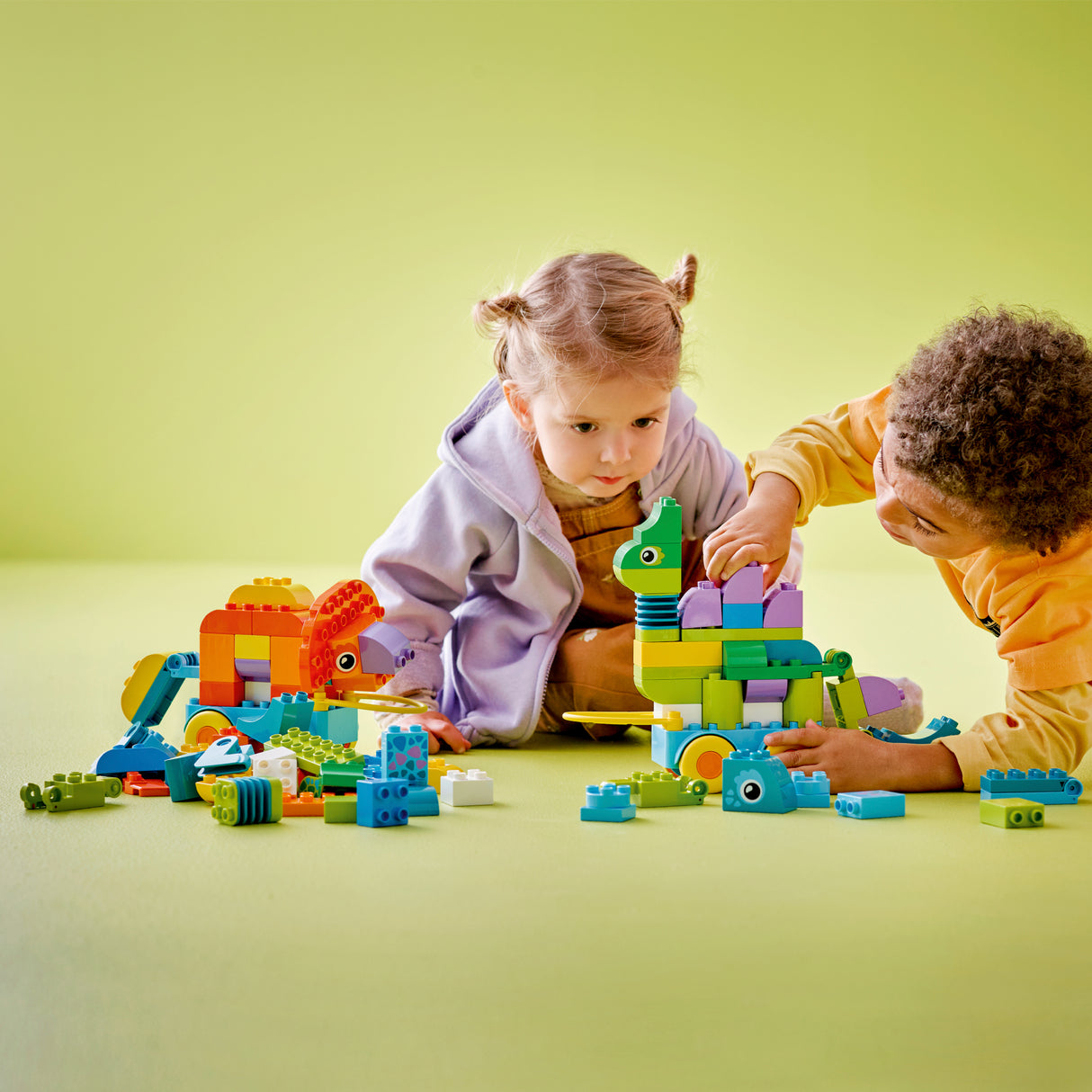 LEGO DUPLO Kolm ühes: dinosaurused ratastel
 10451L
