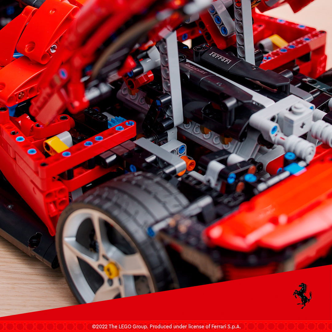 LEGO Technic Ferrari Daytona SP3 42143L