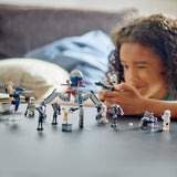 LEGO Star Wars Clone Trooper-i ja Battle Droid-i lahingukomplekt 75372L