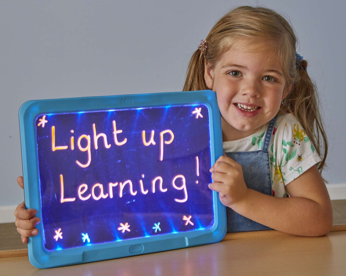 TTS helendavad joonistustahvlid, 4 tk EY06939B