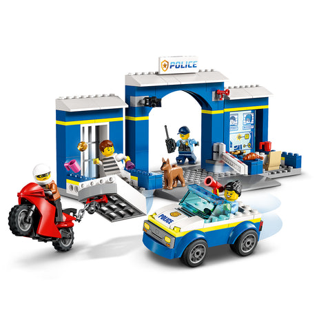 LEGO City Politseijaoskonnas tagaajamine 60370L